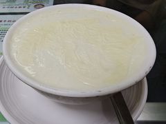 -义顺牛奶公司