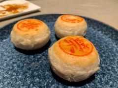 飘香榴莲酥-荣轩(新荣记环球金融中心店)