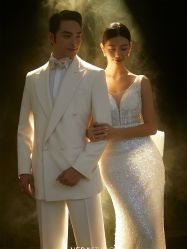 -至臻微拉婚纱摄影