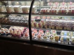 面包甜点陈列柜-味多美蛋糕(双安店)
