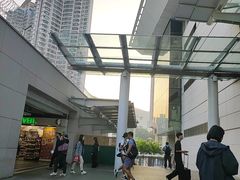 -东荟城名店仓