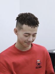 -贝勒爷专业男发
