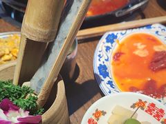 -萍姐火锅·公路夜市(武汉首店)