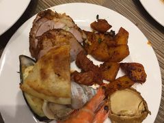-飨食汇全日制餐厅·昆山皇冠假日酒店(九方店)