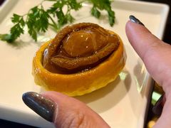 原只鲍鱼鸡粒酥-北京四季酒店·采逸轩