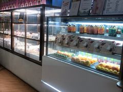 面包甜点陈列柜-奈雪的茶(凯德新都心店)