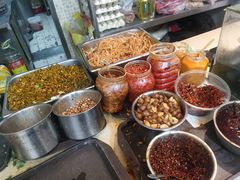 -红鼻子桂林米粉(金唐新光界店)