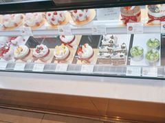 -花花卷卷·鲜食蛋糕(静安久光百货店)