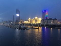 -东港音乐喷泉广场