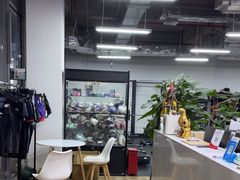 -FIGHTMAN格斗俱乐部(长宁临空店)