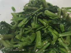 -何氏排骨(左家塘店)