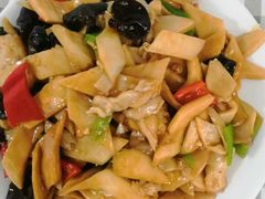 -烁佳海鲜大馅饺子