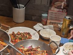-爱碗亭·鲜炒湖南菜(壹城中心店)