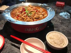 -胖哥俩肉蟹煲(长沙高铁吾悦广场店)