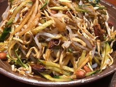 -辣不二地道川菜(汉水路店)