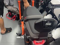 -小牛电动(上海浦东新区张杨路店)