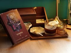 -默迹咖啡馆