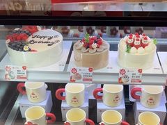 -花花卷卷·鲜食蛋糕(静安久光百货店)