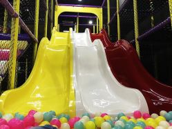 -蹦贝运动中心·蹦床·攀岩·闯关(龙岗店)