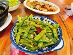 -郭巨人农家食堂(南部商务区店)