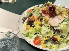 -ins森林童话餐厅coffee&bistro