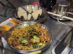 -幸福小串·地摊小炉子(三阳路店)