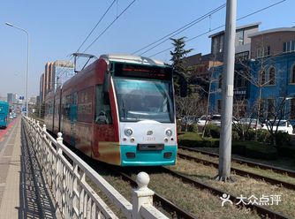 来大连可要体验一次有轨电车tram哦