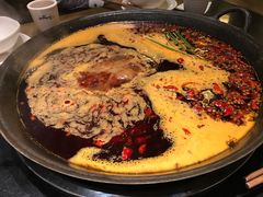 -纸盐河码头火锅(十八梯店)