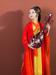 -盘子女人坊生日照·摄影馆(华强店)