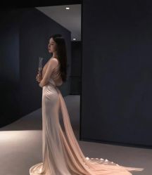 -Vera Wang婚纱礼服旗舰店