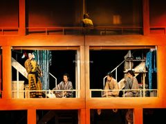 -交通银行前滩31演艺中心