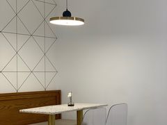卡座-MINIPOPO鲜奶·甜品(宽厚里店)