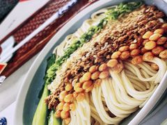 -张氏宽窄巷成都名小吃(茂业百货华强北店)