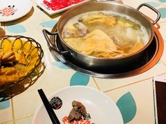 -南城十里潮汕鲜牛火锅·鲜虾生滚粥(融汇老商埠店)