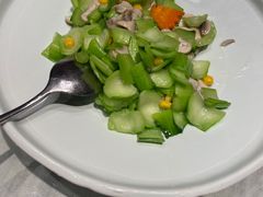 -宝燕海货工场(长江国际店)