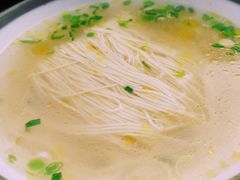 鸡汤银丝面-新万鑫银丝面·非遗无锡味(惠山古镇店)