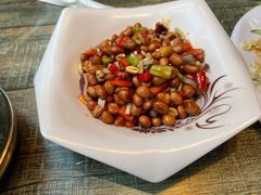 -阿洪锅贴王(小吃城店)