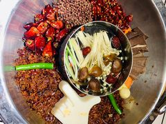 -贤合庄卤味火锅(安吉万达店)