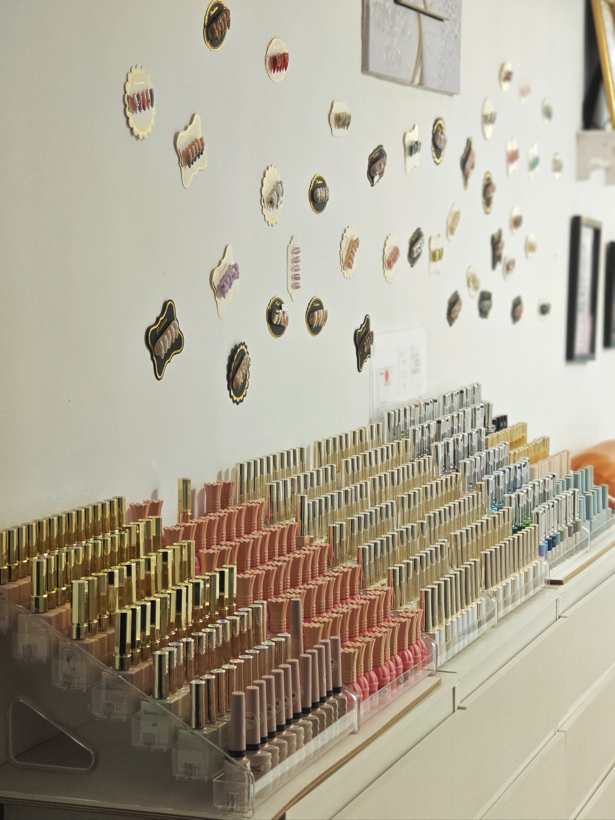 n
很好找,就在朝阳区左家庄豪成大厦五层,楼下也有停车位.