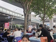 -老街烧烤大排档·地道湖北菜·龙虾馆(汉口火车站店)