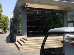 -星湖街(地铁站)