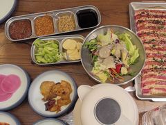 -明洞阿姨·韩式酱蟹烤肉·创意料理(三元桥店)