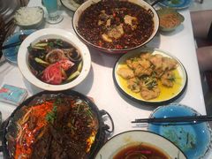 -辣小妮de川菜馆(红旗Mall店)