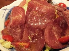 烟熏牛舌沙拉-熊藏居酒屋(kkone店)