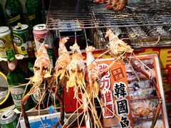 -六合夜市