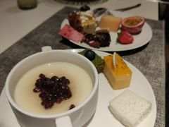 -JW万豪厨房餐厅·滨海草坪烧烤·海鲜·海景(三亚绿发山海天JW万豪酒店)