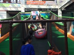 -蒙特利亲子乐园