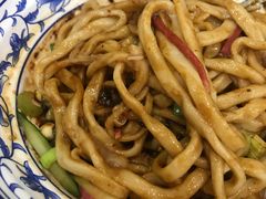 -东兴寒舍老北京炸酱面(三里河路店)