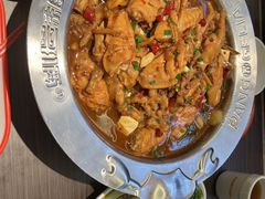-胖哥俩肉蟹煲(杭州大厦中央广场店)