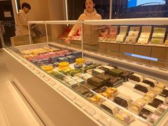 -好利来(南京路一店)